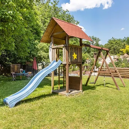 Haus Am Muehlenbach شقة